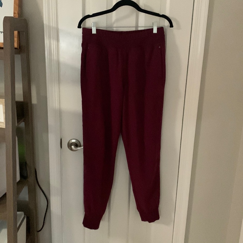 Cherokee Infiniti jogger, M
